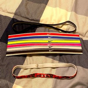 nike head bands only used the black rest like new